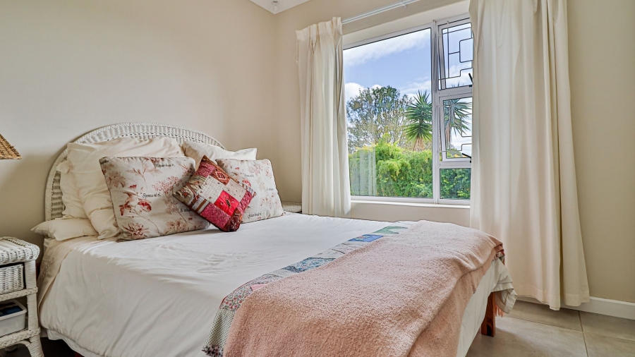 To Let 3 Bedroom Property for Rent in Lovemore Heights Estate Eastern Cape